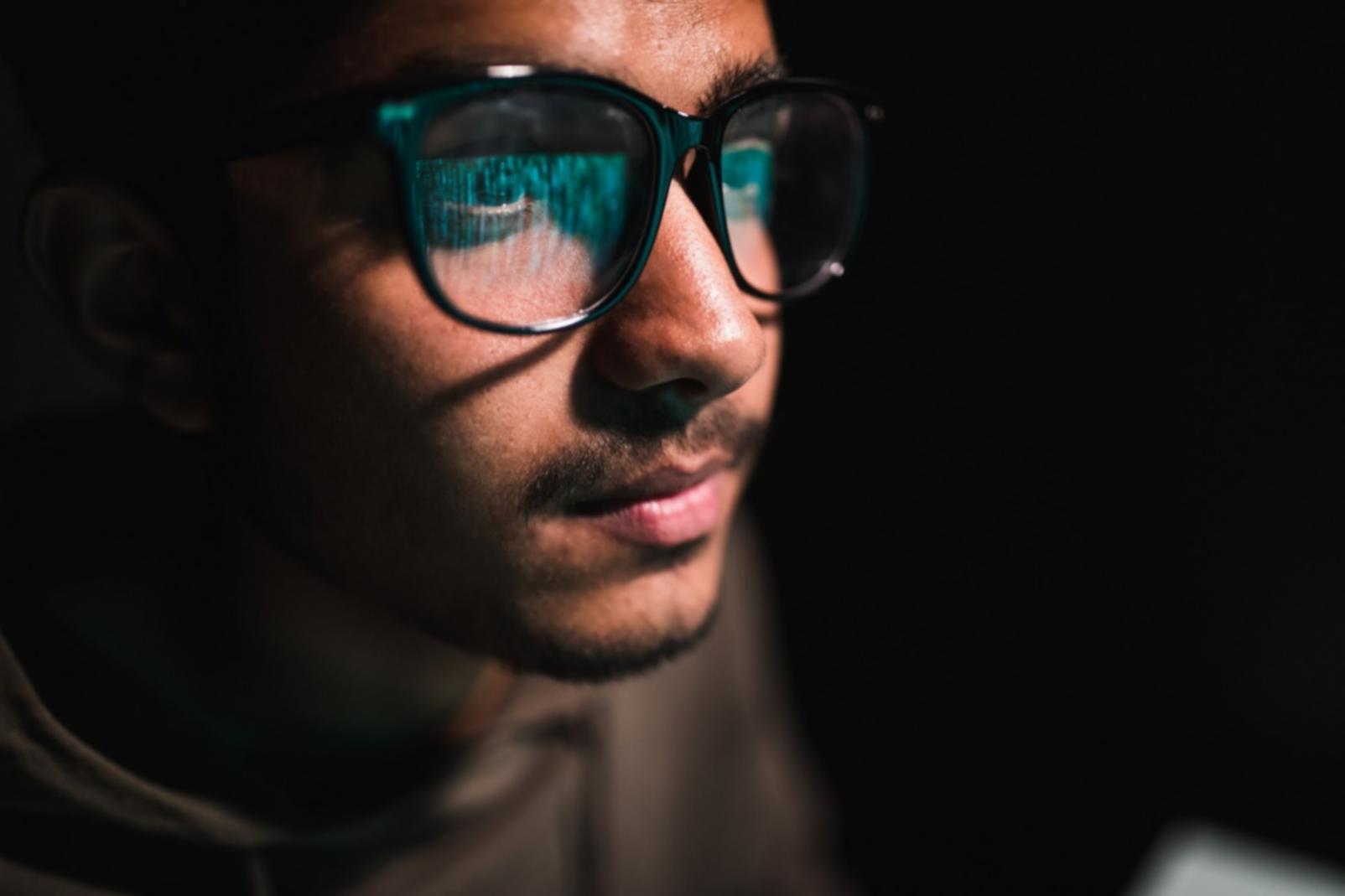 Visualisierung eines neuronalen Netzwerks auf einem Monitor